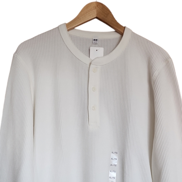 UNIQLO WAFFLE HENLEY NECK LONG SLEEVED T-SHIRT - Picture 8 of 12